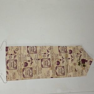 Merlot table Runner and 2 placemats 3 total pieces .